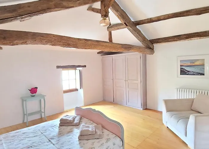 De Calvet Sainte-Croix (Lot)